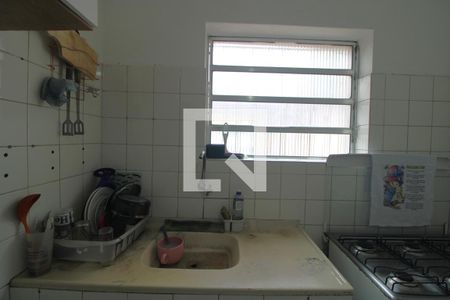 Casa à venda com 300m², 1 quarto e 1 vagaPia da cozinha
