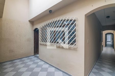 Casa à venda com 252m², 3 quartos e 2 vagasQuintal