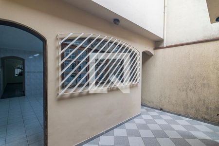 Casa à venda com 252m², 3 quartos e 2 vagasQuintal