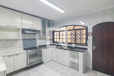 Casa à venda com 252m², 3 quartos e 2 vagasCozinha