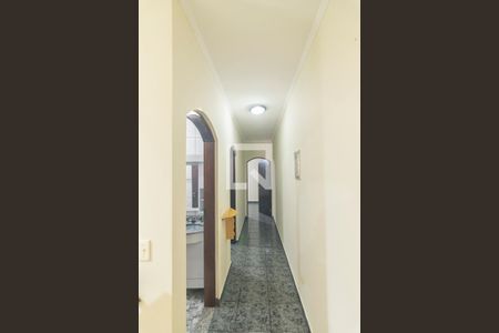 Casa à venda com 252m², 3 quartos e 2 vagasCorredor