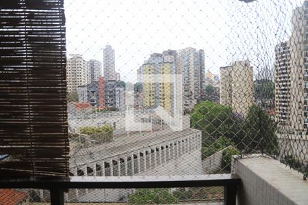 Apartamento à venda com 99m², 3 quartos e 1 vagaSacada