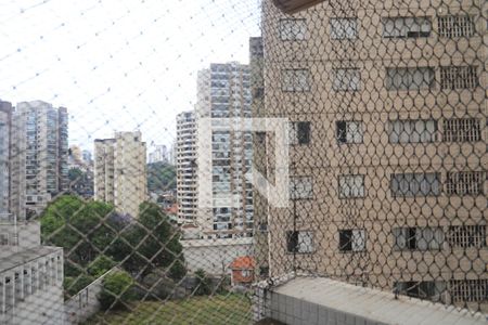 Apartamento à venda com 99m², 3 quartos e 1 vagaSacada