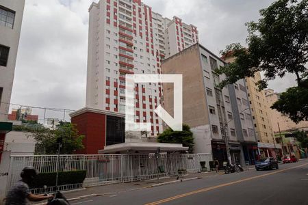 Apartamento para alugar com 51m², 2 quartos e 1 vaga Apartamento para alugar com 51m², 2 quartos e 1 vagaFachada