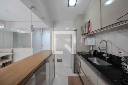 Apartamento para alugar com 51m², 2 quartos e 1 vaga Apartamento para alugar com 51m², 2 quartos e 1 vagaCozinha e Área de Serviço
