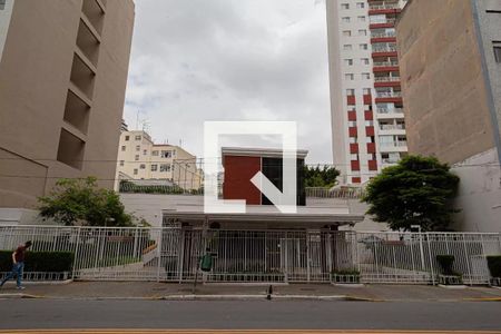 Apartamento para alugar com 51m², 2 quartos e 1 vaga Apartamento para alugar com 51m², 2 quartos e 1 vagaFachada