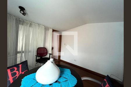 Casa à venda com 234m², 4 quartos e 2 vagas Casa à venda com 234m², 4 quartos e 2 vagasSala 2