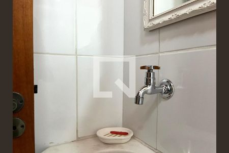 Casa à venda com 234m², 4 quartos e 2 vagas Casa à venda com 234m², 4 quartos e 2 vagasBanheiro da Suíte