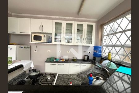 Casa à venda com 234m², 4 quartos e 2 vagas Casa à venda com 234m², 4 quartos e 2 vagasCozinha 2