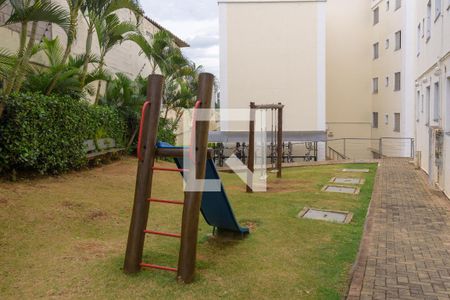 Apartamento para alugar com 50m², 2 quartos e 1 vaga Apartamento para alugar com 50m², 2 quartos e 1 vagaÁrea comum - Playground