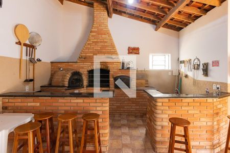 Apartamento para alugar com 50m², 2 quartos e 1 vaga Apartamento para alugar com 50m², 2 quartos e 1 vagaÁrea comum - Churrasqueira