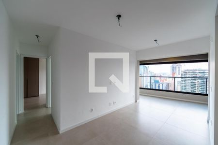 Sala/Cozinha de apartamento à venda com 2 quartos, 75m² em Alphaville Industrial, Barueri