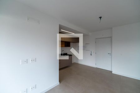 Sala/Cozinha de apartamento à venda com 2 quartos, 75m² em Alphaville Industrial, Barueri