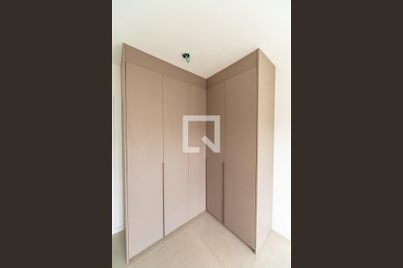 Apartamento à venda com 75m², 2 quartos e 2 vagasSuíte