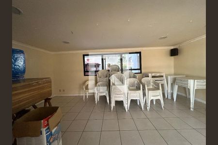 Apartamento à venda com 79m², 2 quartos e 1 vagaÁrea comum - Salão de festas