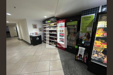 Apartamento à venda com 79m², 2 quartos e 1 vagaMercadinho