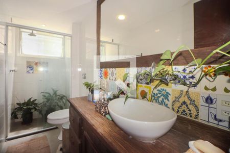 Apartamento à venda com 200m², 4 quartos e 1 vagaBanheiro Social