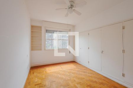 Apartamento à venda com 110m², 2 quartos e 1 vagaQuarto