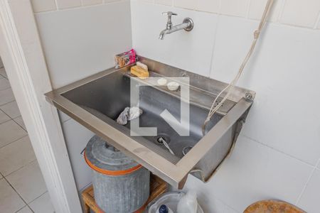 Apartamento à venda com 110m², 2 quartos e 1 vagaÁrea de Serviço