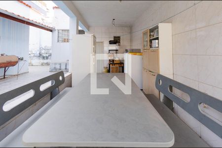Casa à venda com 156m², 4 quartos e 2 vagas Casa à venda com 156m², 4 quartos e 2 vagasÁrea externa