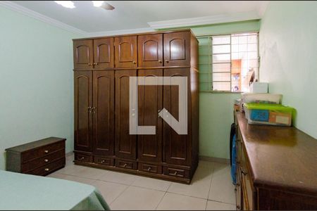 Quarto 2 de casa à venda com 4 quartos, 156m² em Nova Suíça, Belo Horizonte