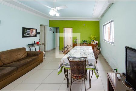 Sala de casa à venda com 4 quartos, 156m² em Nova Suíça, Belo Horizonte