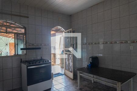 Casa à venda com 160m², 3 quartos e 2 vagas Casa à venda com 160m², 3 quartos e 2 vagasCozinha