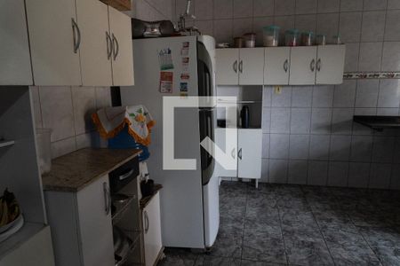 Casa à venda com 160m², 3 quartos e 2 vagas Casa à venda com 160m², 3 quartos e 2 vagasCozinha