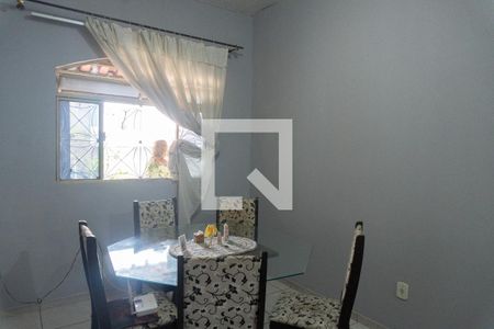 Casa à venda com 160m², 3 quartos e 2 vagas Casa à venda com 160m², 3 quartos e 2 vagasSala de Jantar