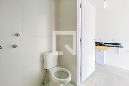 Studio para alugar com 28m², 1 quarto e sem vaga Studio para alugar com 28m², 1 quarto e sem vagaBanheiro