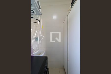 Casa de condomínio para alugar com 210m², 3 quartos e 4 vagasÁrea de Serviço 