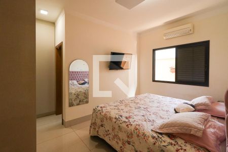 Casa de condomínio para alugar com 210m², 3 quartos e 4 vagasSuíte 3