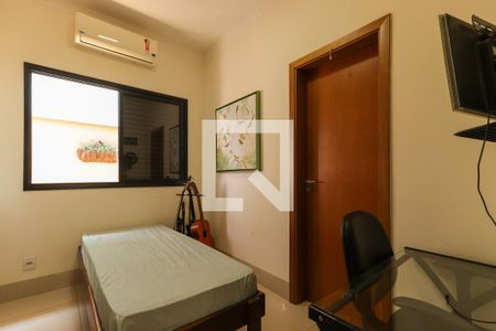 Casa de condomínio para alugar com 210m², 3 quartos e 4 vagasSuíte 2