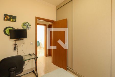 Casa de condomínio para alugar com 210m², 3 quartos e 4 vagasSuíte 2