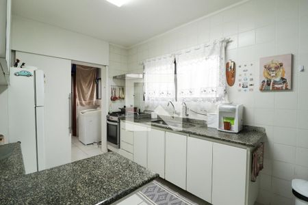 Apartamento à venda com 125m², 3 quartos e 3 vagas Apartamento à venda com 125m², 3 quartos e 3 vagasCozinha