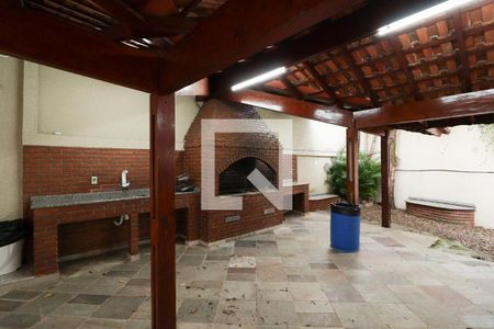 Apartamento à venda com 125m², 3 quartos e 3 vagas Apartamento à venda com 125m², 3 quartos e 3 vagasChurrasqueira