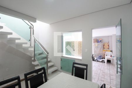 Casa à venda com 200m², 3 quartos e 2 vagasCopa