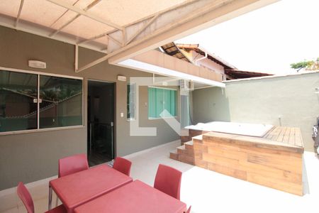 Casa à venda com 200m², 3 quartos e 2 vagasÁrea Gourmet