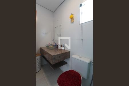 Casa à venda com 200m², 3 quartos e 2 vagasSuíte