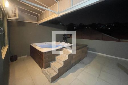 Casa à venda com 200m², 3 quartos e 2 vagasÁrea Gourmet