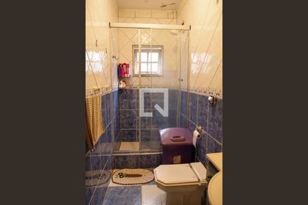 Casa à venda com 125m², 4 quartos e 2 vagas Casa à venda com 125m², 4 quartos e 2 vagasBanheiro