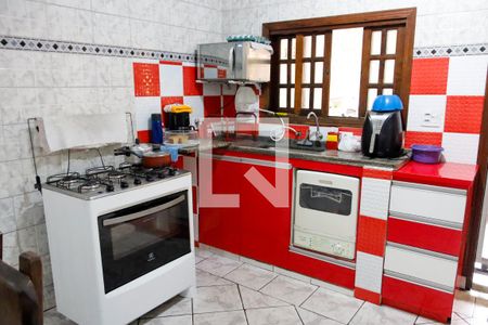 Casa à venda com 125m², 4 quartos e 2 vagas Casa à venda com 125m², 4 quartos e 2 vagasCozinha