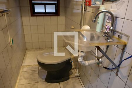 Casa à venda com 125m², 4 quartos e 2 vagas Casa à venda com 125m², 4 quartos e 2 vagasLavabo