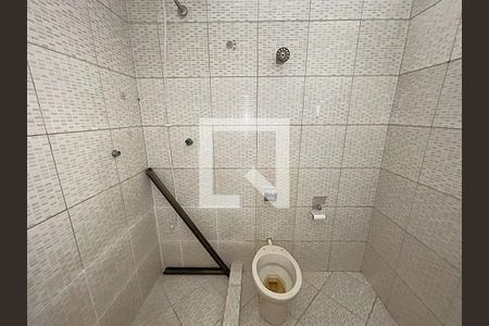 Apartamento para alugar com 65m², 2 quartos e sem vagaBanheiro