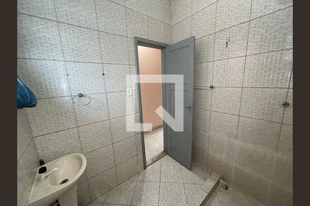Apartamento para alugar com 65m², 2 quartos e sem vagaBanheiro