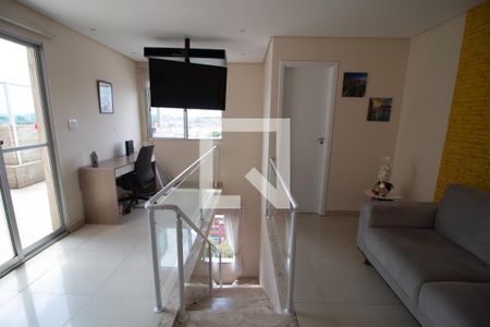 Apartamento à venda com 101m², 2 quartos e 1 vagaÁrea de cima