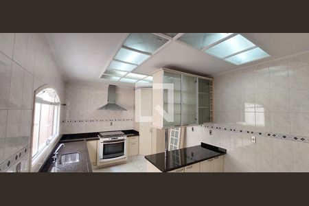 Apartamento para alugar com 103m², 3 quartos e 2 vagasCozinha