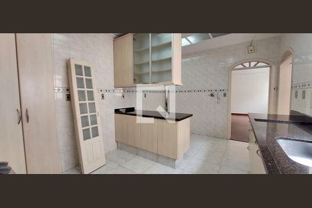 Apartamento para alugar com 103m², 3 quartos e 2 vagasCozinha