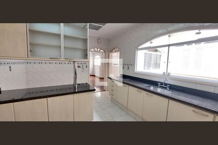 Apartamento para alugar com 103m², 3 quartos e 2 vagasCozinha