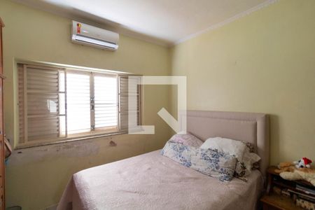 Quarto 01 de casa à venda com 3 quartos, 140m² em Cidade Jardim, Campinas